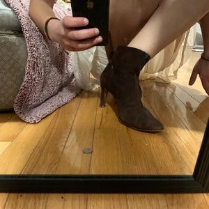 brown pointy heeled booties